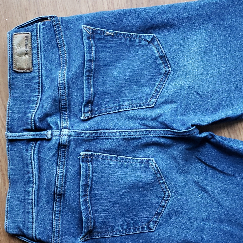 Express Stretch Performance Cropped Legging Jeans… - image 4